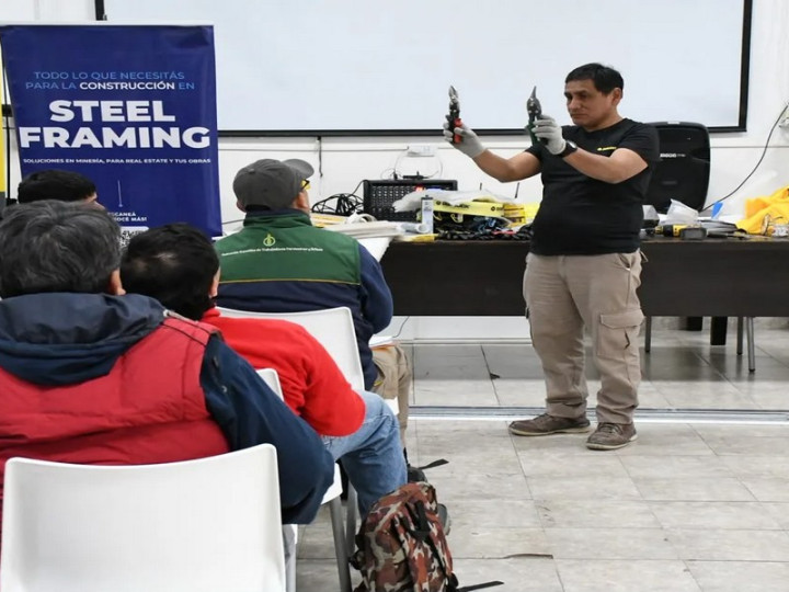 Municipalidad de Salta: Capacitación y empleo: forman mano de obra especializada en construcción en seco