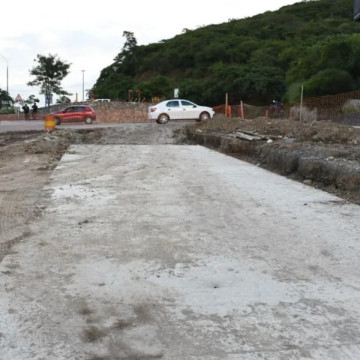 Municipalidad: se construye el nuevo ingreso al cerro San Bernardo será más seguro