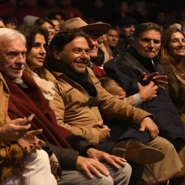 Sáenz compartió con miles de familias el tradicional Festival de la Doma y Folclore en San Lorenzo