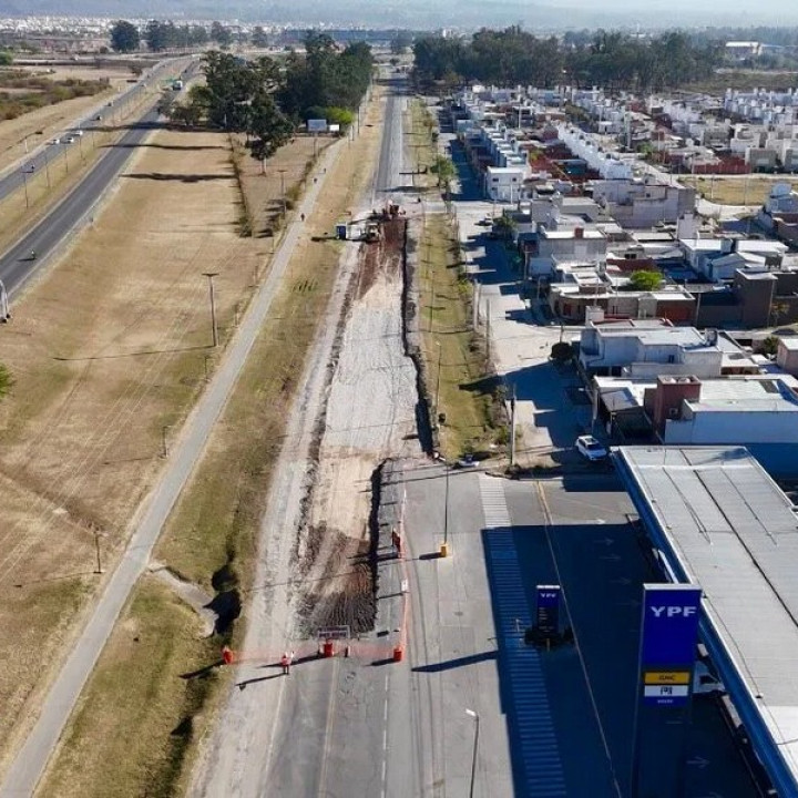 Municipalidad de Salta: Plan Vial Zona Norte, inició el hormigonado en la colectora de avda. Bolivia