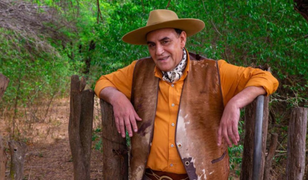 Chaqueño Palavecino: malas noticias tras sacarse una foto con Javier Milei