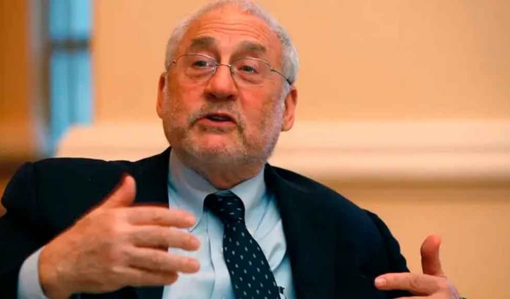 Argentina está a las puertas de otra crisis, advierte Stiglitz, premio nobel de economía