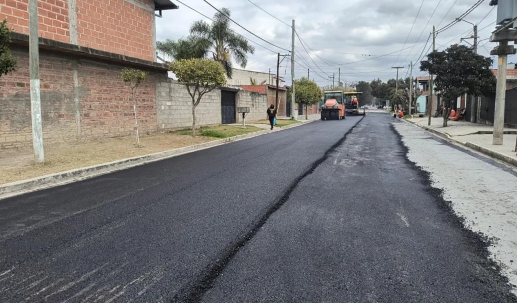 MUNICIPALIDAD DE SALTA: erradican calles de tierra en el barrio Miguel Aráoz y mas calidad de vida