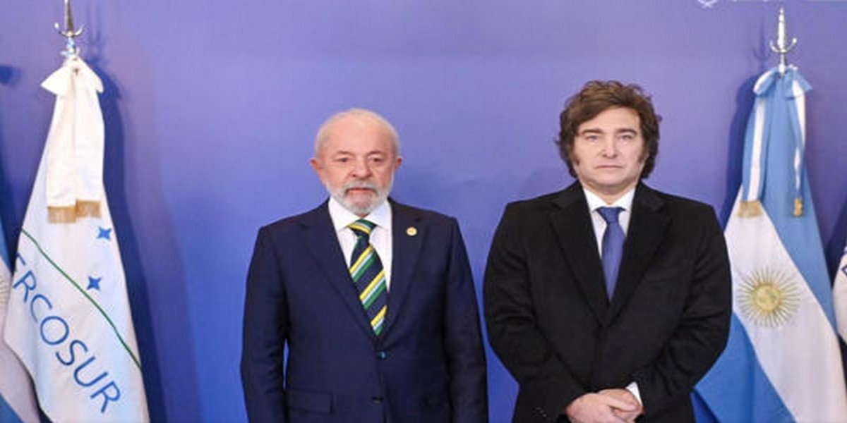 Negacionismo emprendedor de Milei, top 20 en exportación de petróleo y éxodo industrial a Brasil