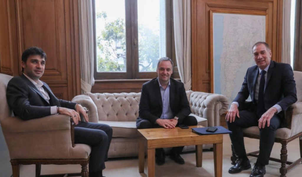 Javier Milei le tomará este martes juramento a Diego Santilli como ministro del Interior