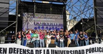 El Gobierno, duro contra la masiva marcha universitaria: “Fue un acto kirchnerista”