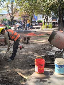 MUNICIPALIDAD DE SALTA: Avanza a buen ritmo la puesta a punto de la plaza Alvarado