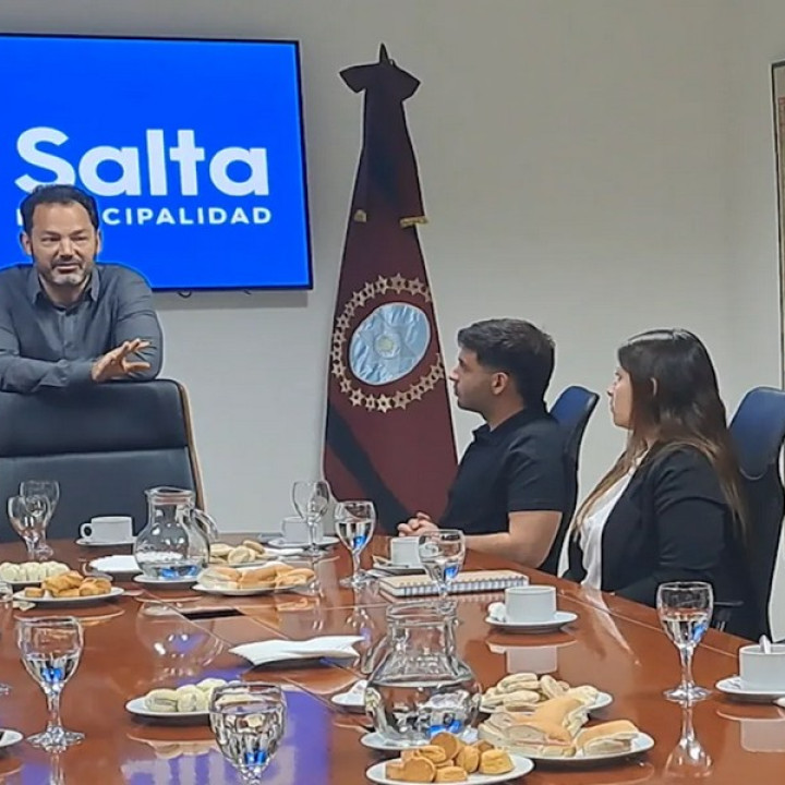 Municipalidad de Salta: Más de 200 vecinos completaron sus estudios secundarios con un programa municipal
