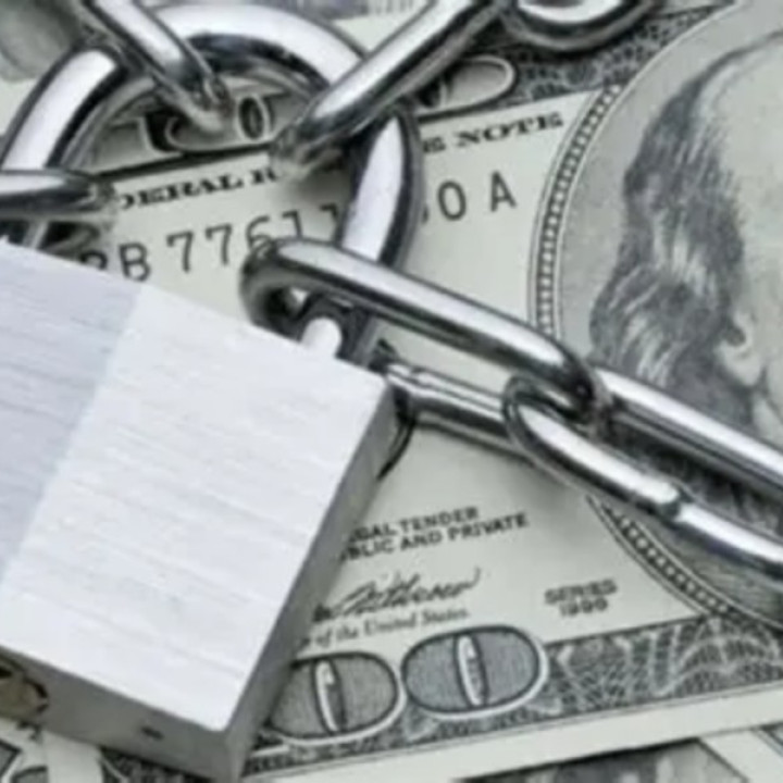 Por qué la Argentina nunca tiene los dólares que necesita