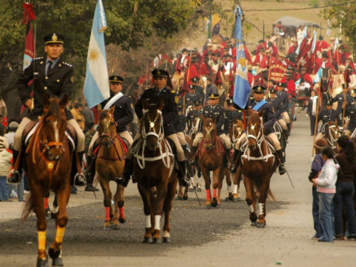 Cerca de 5000 gauchos desfilaron este 17 de Junio