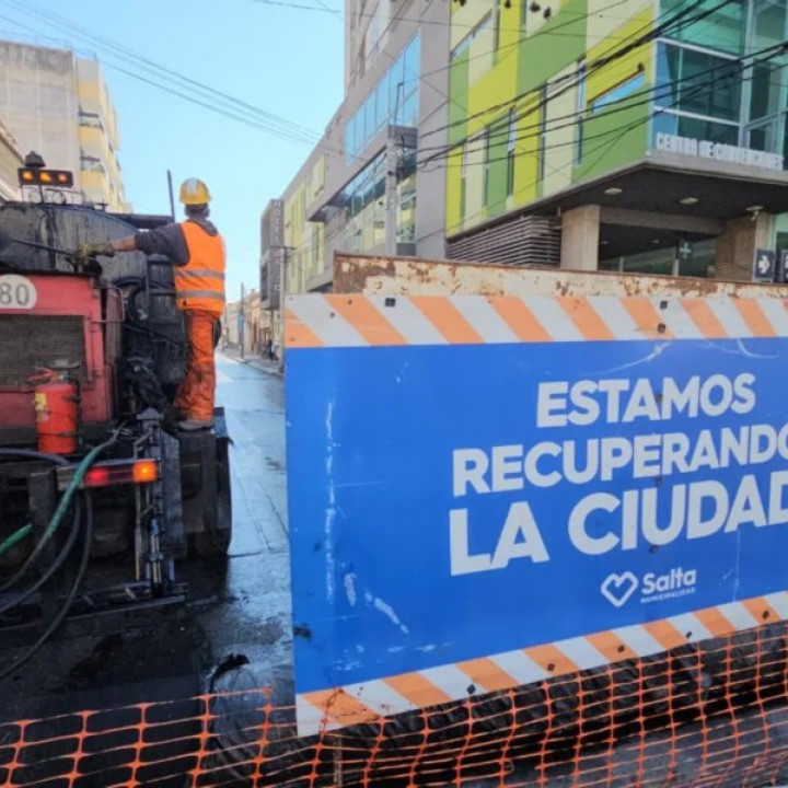 MUNICIPALIDAD DE SALTA: La calle 25 de Mayo se renueva para mejorar la circulación