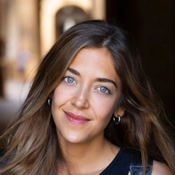 Renunció una funcionaria de Luis Caputo por el escándalo de las coimas en ANDIS: Tenía USD 700 mil en su casa