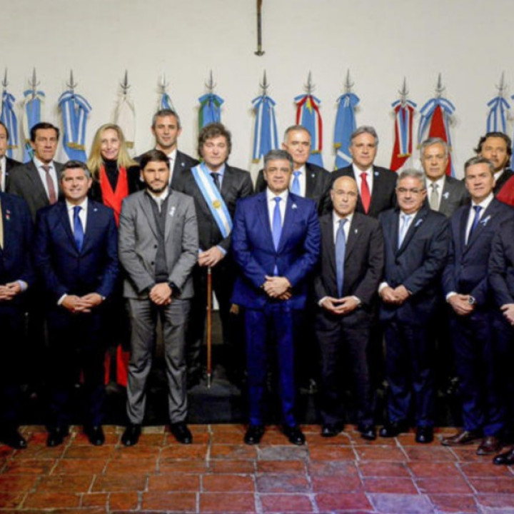Las provincias le respondieron a Milei: “Desde el inicio, su propósito fue fundir a las provincias”
